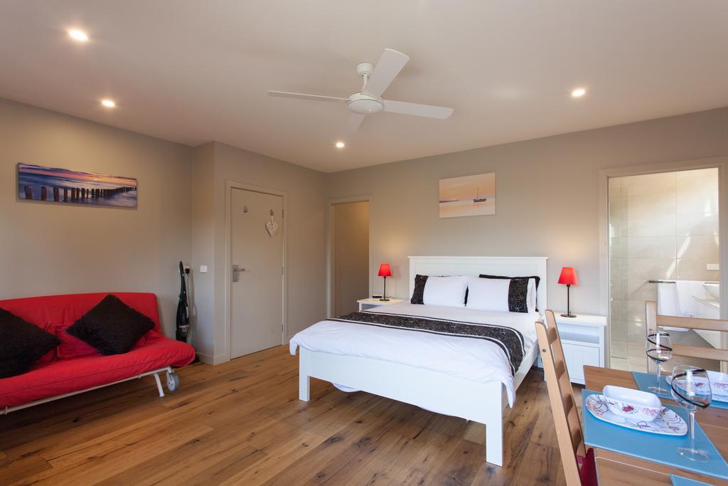 Silversands Beach Cottage Mount Martha Ruang foto